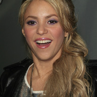 SHAKIRA_VOICE_LA_281129.jpg