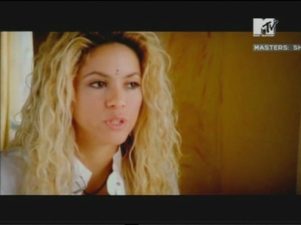 MTVMasters_www_shakira-online_fr_00042.png