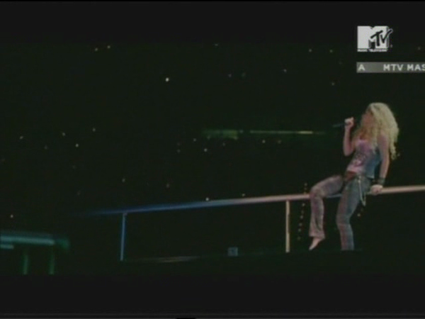 MTVMasters_www_shakira-online_fr_00087.png