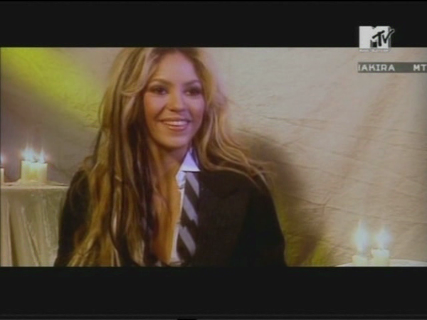 MTVMasters_www_shakira-online_fr_00095.png