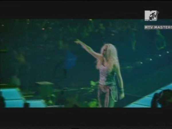 MTVMasters_www_shakira-online_fr_00122.png