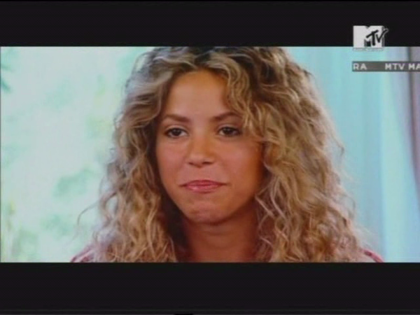 MTVMasters_www_shakira-online_fr_00177.png