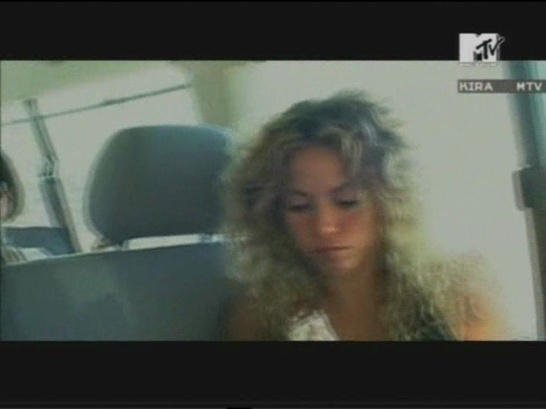 MTVMasters_www_shakira-online_fr_00295.png