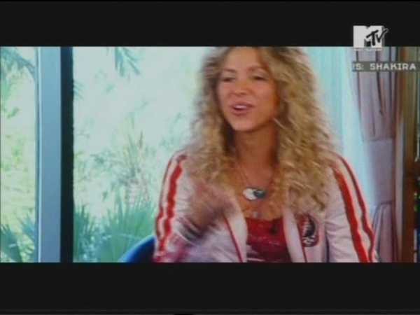 MTVMasters_www_shakira-online_fr_00316.png