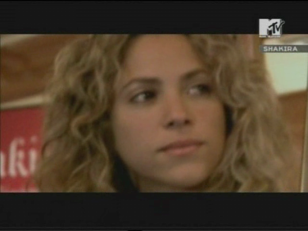 MTVMasters_www_shakira-online_fr_00368.png