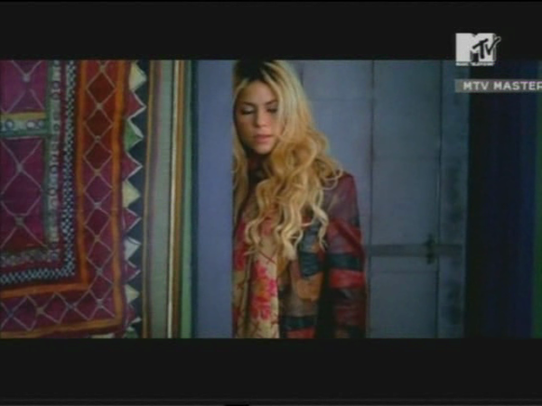 MTVMasters_www_shakira-online_fr_00378.png