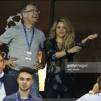 476211982-shakira-and-gerard-piques-father-joan-pique-gettyimages.jpg