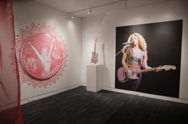 shakira-grammy-museum-2023-cr-Rebecca-Sapp-billboard-1548.jpg