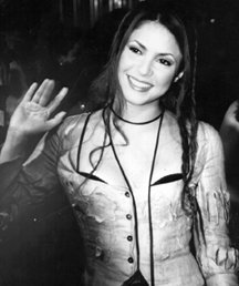 Shakira_-_Billboard_Latin_Music_1999_-_3.jpg