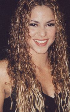 shakira11.jpg