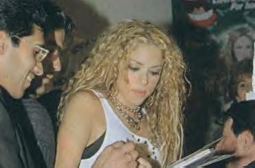 shakira-13.jpg