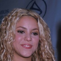 SHAKIRA2C743.jpg