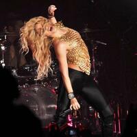 www_shakira-argentina_com_ar8.jpg