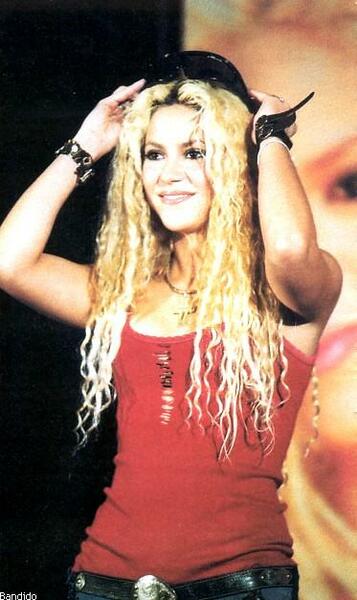 shakira_002-bdo.jpg