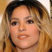 shakira_srare155B15D.jpg