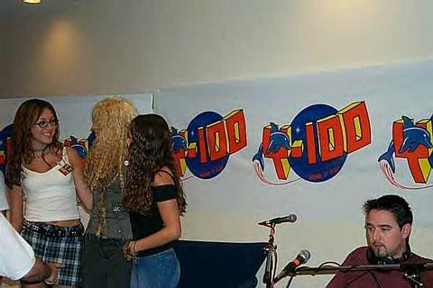 Y100-15.jpg