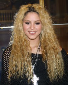 9644_shakira_juttu.jpg