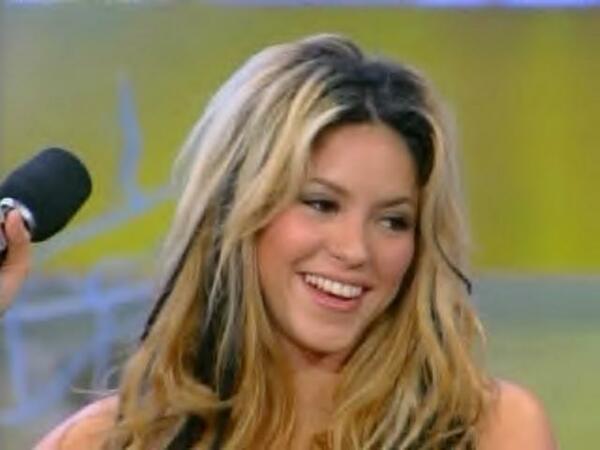 shakira0309084.jpg