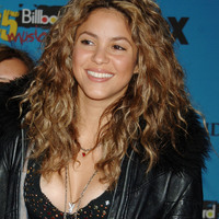 Shakira120605-J0095.jpg