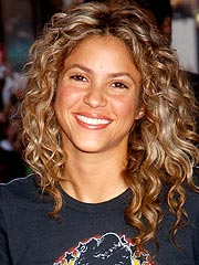 shakira5B15D.jpg