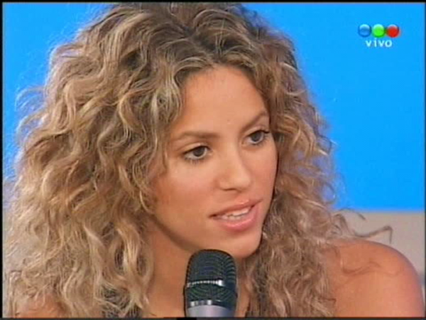 SusanaGimenez_www_shakira-online_fr_00059.png