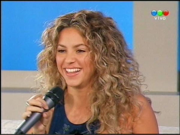 SusanaGimenez_www_shakira-online_fr_00078.png