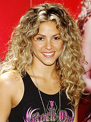 shakira_052105.jpg