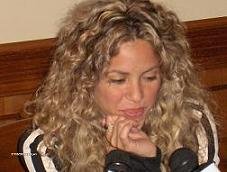 SHAKIRA25206.jpg