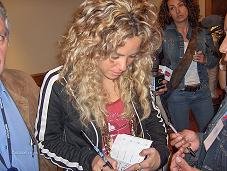 SHAKIRA25208.jpg