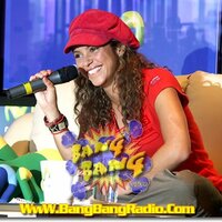 Shakira_BangBangRadioCom_08interior2006.jpg