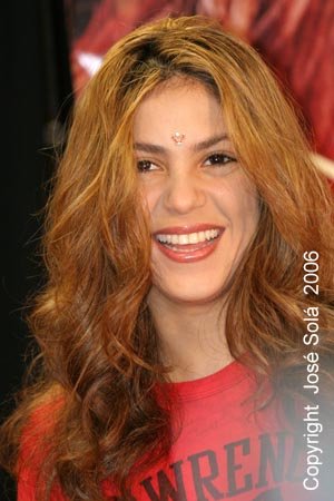 Shakira25200002.jpg