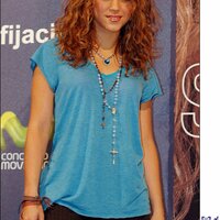 SHAKIRA032306_003.JPG