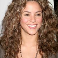 shakira_060327_08.jpg