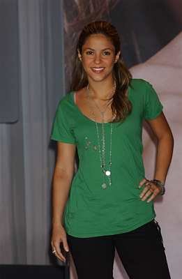 SS013-Shakira107_428_PI_SS.jpg