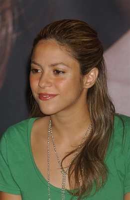 SS013-Shakira117_428_PI_SS.jpg