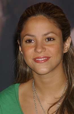 SS013-Shakira122_428_PI_SS.jpg