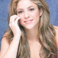 65182_shakira016sandino_122_403lo.jpg