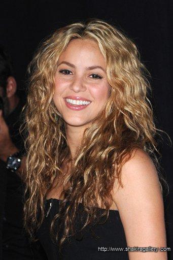 shakira_sd1169744.jpg