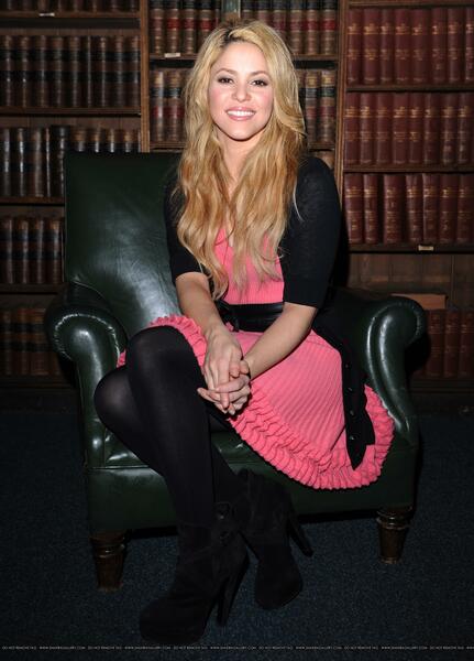 RTN_Shakira_79593_01.jpg