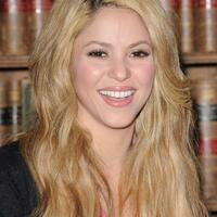 RTN_Shakira_79593_06.jpg