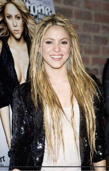 Shakira_BoweryHotel_110909_010.jpg