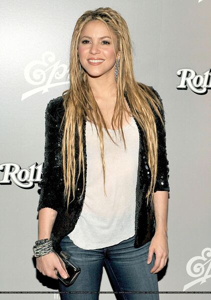 big_shakira_launch_7830.jpg