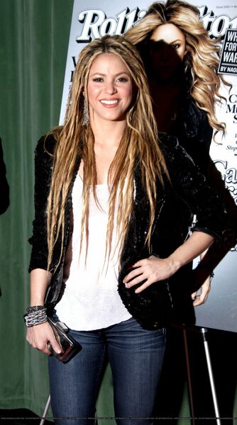 big_shakira_rolling_stone_5342.jpg