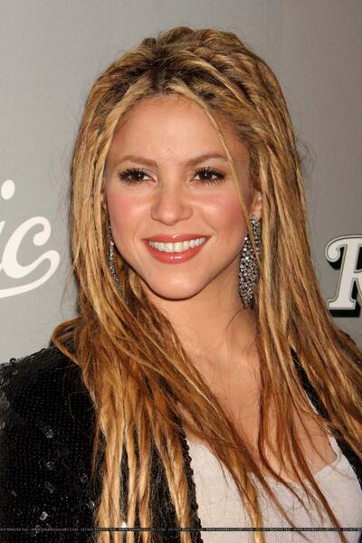 shakira_3156.jpg