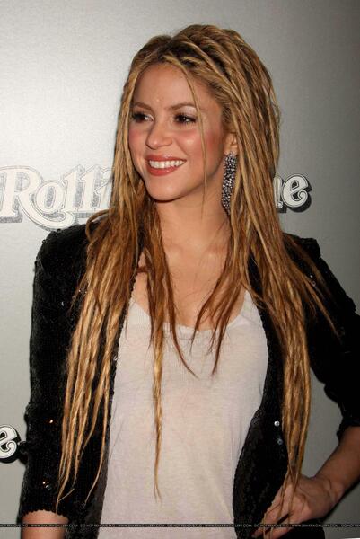 shakira_3160.jpg