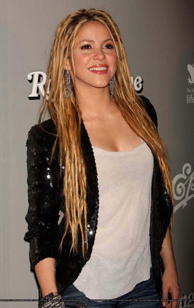 shakira_3162.jpg