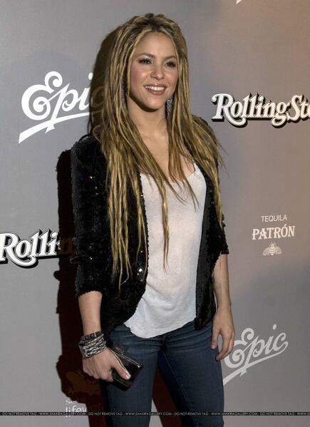 shakira_stone_cover_10.jpg