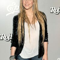 big_shakira_launch_7830.jpg