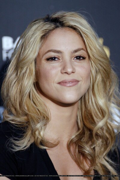 shakiragallery_shakira_mango_281029.jpg