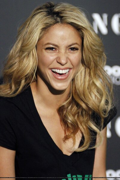 shakiragallery_shakira_mango_281529.jpg